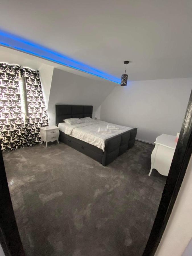Apartament Ema Bistriţa Extérieur photo