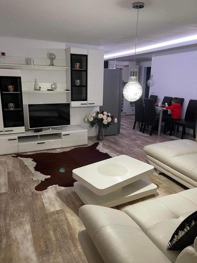 Apartament Ema Bistriţa Extérieur photo